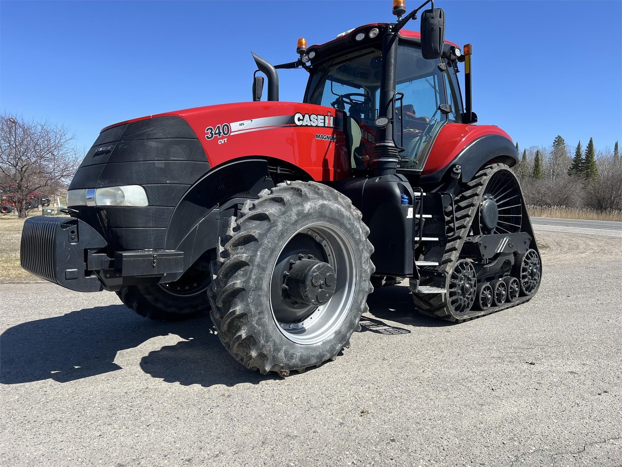 2018 Case IH Magnum 340 Equipment Image0