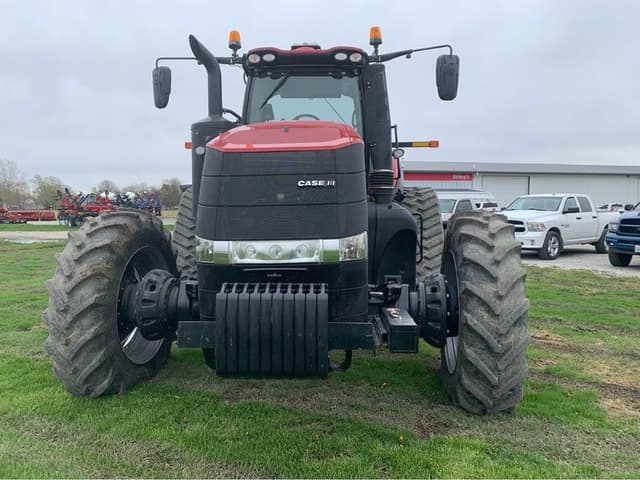 Image of Case IH Magnum 340 Rowtrac equipment image 1