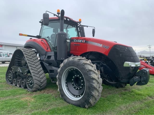 Image of Case IH Magnum 340 Rowtrac equipment image 2