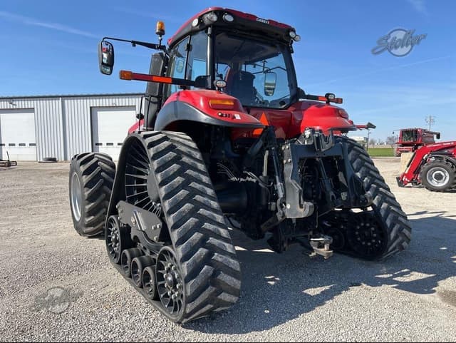 Image of Case IH Magnum 380 RowTrac equipment image 4