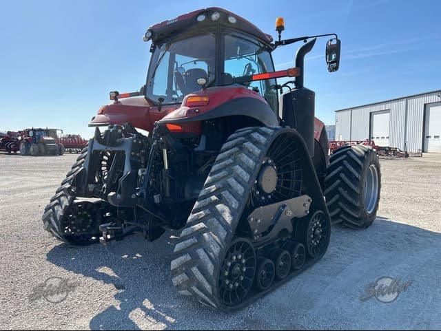 Image of Case IH Magnum 380 RowTrac equipment image 2