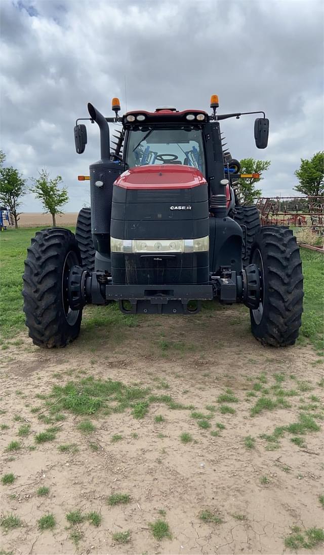 Image of Case IH Magnum 380 RowTrac equipment image 1