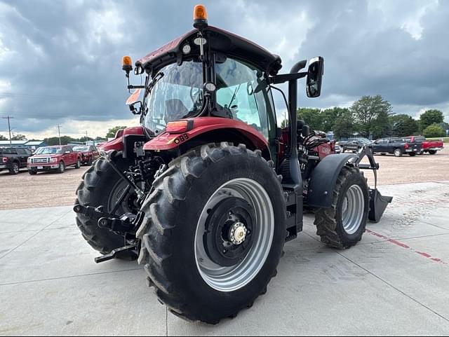 Image of Case IH Maxxum 125 equipment image 4