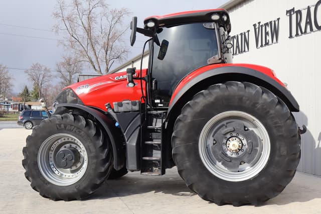 Image of Case IH Optum 270 equipment image 4