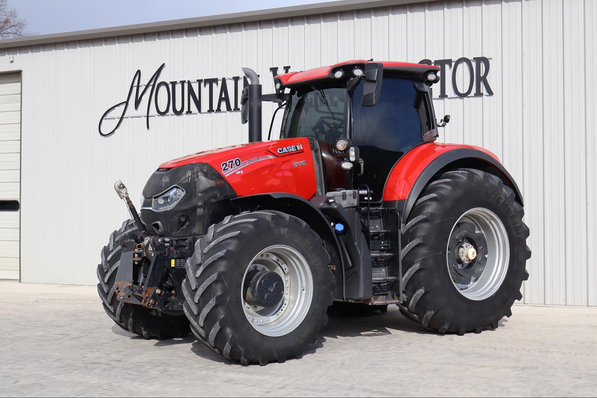 2018 Case IH Optum 270 Equipment Image0