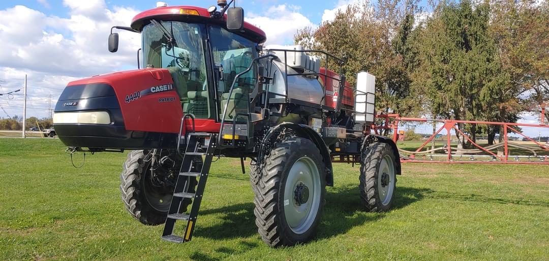 Image of Case IH Patriot 4440 Primary image