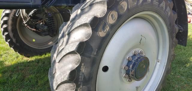 Image of Case IH Patriot 4440 equipment image 4