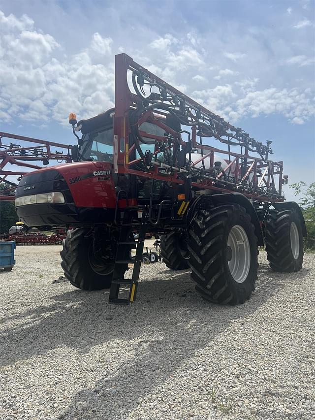 Image of Case IH Patriot 3340 equipment image 2