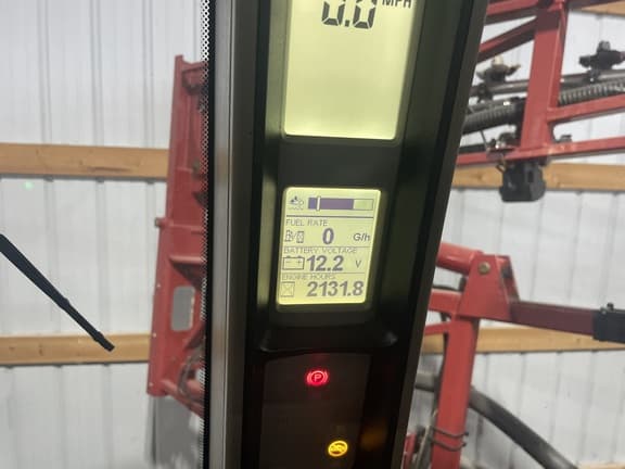 Image of Case IH Patriot 3340 equipment image 1