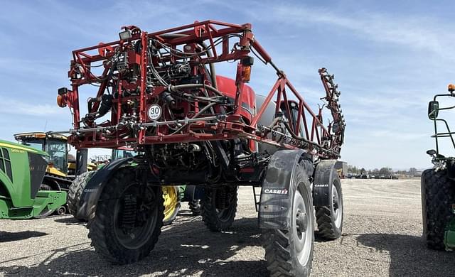 Image of Case IH Patriot 3340 equipment image 3