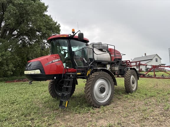 Image of Case IH Patriot 4440 Primary image