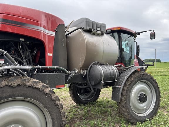Image of Case IH Patriot 4440 equipment image 2