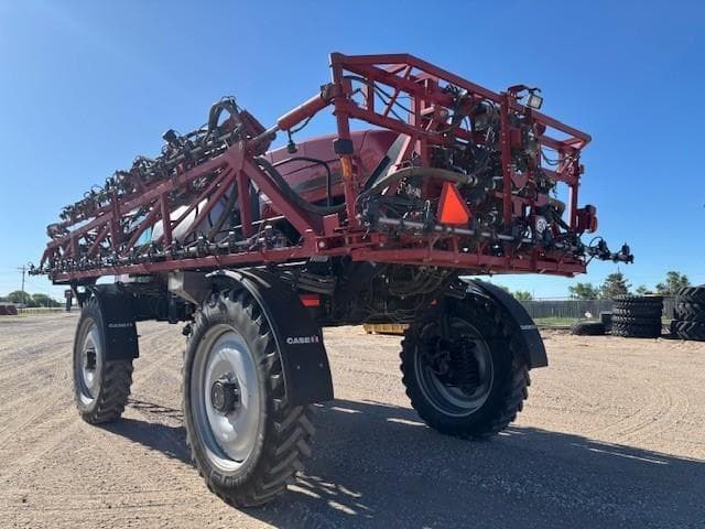 Image of Case IH Patriot 4440 equipment image 4