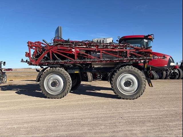 Image of Case IH Patriot 4440 equipment image 3