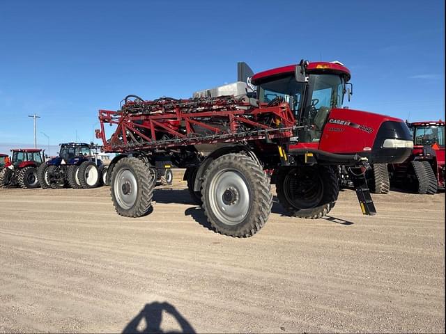 Image of Case IH Patriot 4440 equipment image 2
