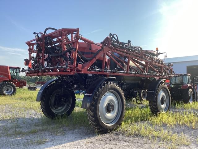 Image of Case IH Patriot 4440 equipment image 2
