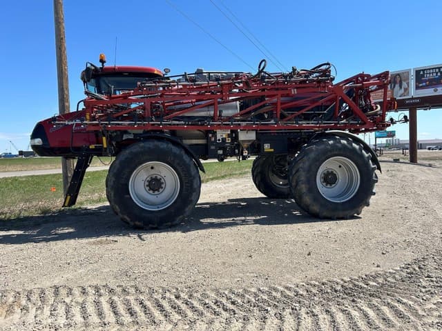 Image of Case IH Patriot 4440 equipment image 2