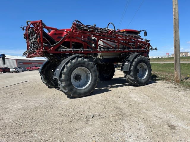 Image of Case IH Patriot 4440 equipment image 4