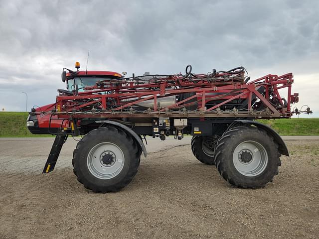 Image of Case IH Patriot 4440 equipment image 1