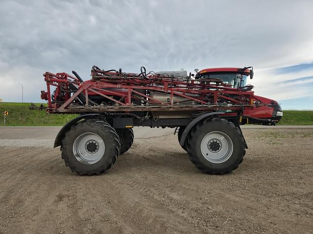 Image of Case IH Patriot 4440 equipment image 4