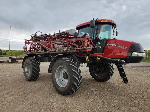 Image of Case IH Patriot 4440 equipment image 3