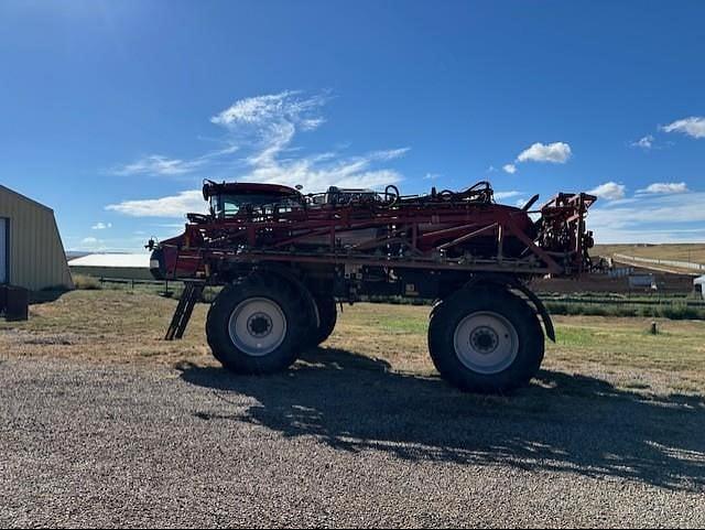 Image of Case IH Patriot 4440 equipment image 2