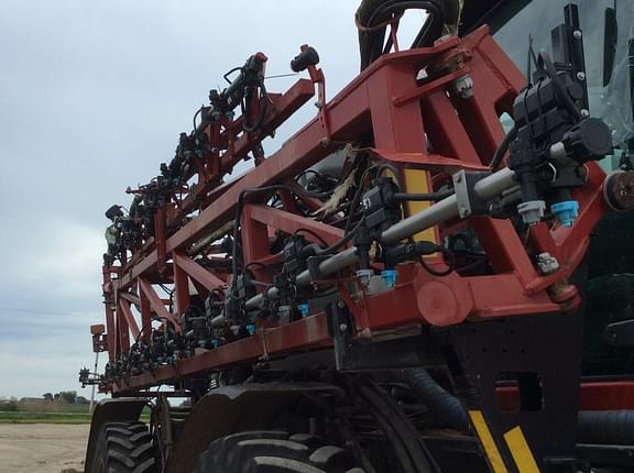 Main image Case IH Patriot 4440 33