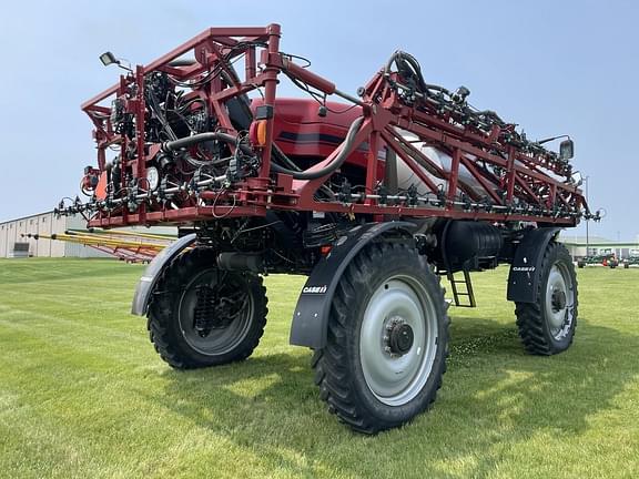 Image of Case IH Patriot 4440 equipment image 4