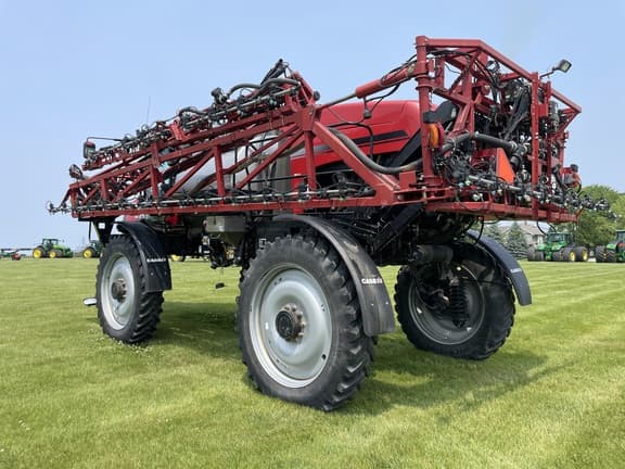 Image of Case IH Patriot 4440 equipment image 1