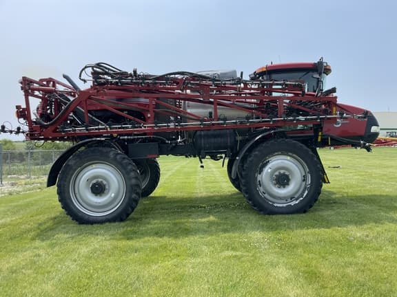 Image of Case IH Patriot 4440 equipment image 4