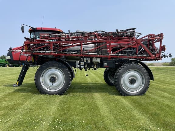 Image of Case IH Patriot 4440 Primary image