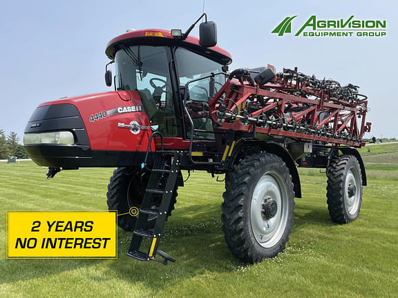 Image of Case IH Patriot 4440 Primary image