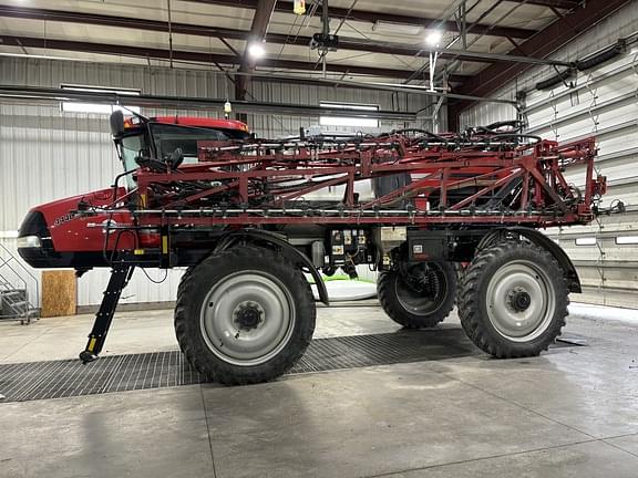 Image of Case IH Patriot 4440 equipment image 1