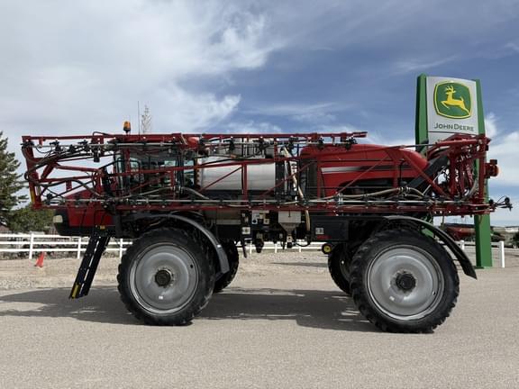 Image of Case IH Patriot 4440 equipment image 1