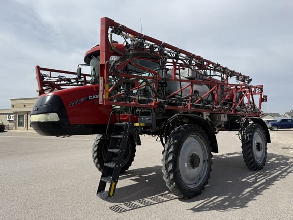 Main image Case IH Patriot 4440