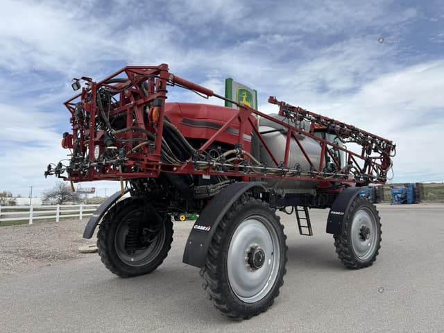 Image of Case IH Patriot 4440 equipment image 4