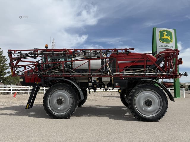 Image of Case IH Patriot 4440 equipment image 1