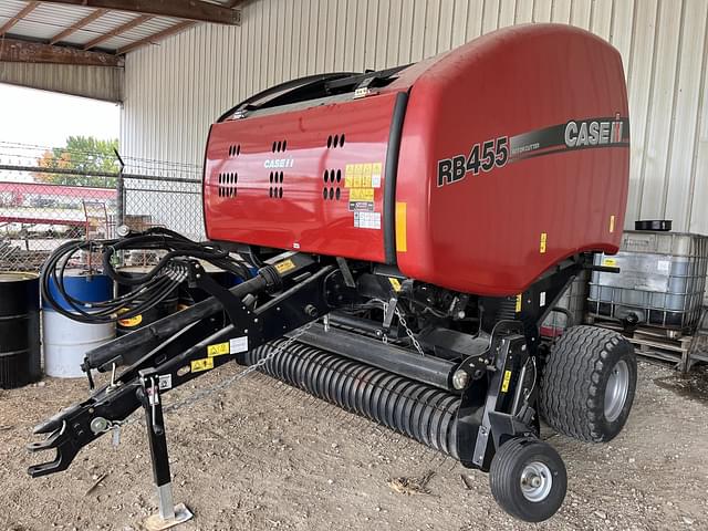 Image of Case IH RB455 equipment image 1