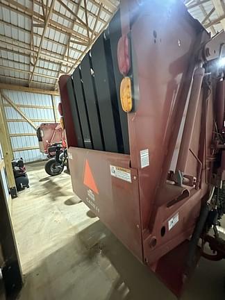 Image of Case IH RB455A equipment image 4
