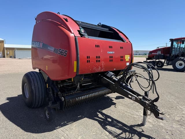 Image of Case IH RB565 equipment image 1