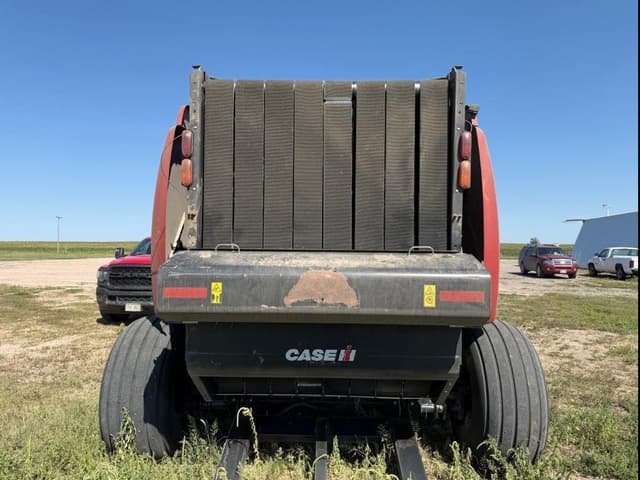 Image of Case IH RB565 equipment image 4