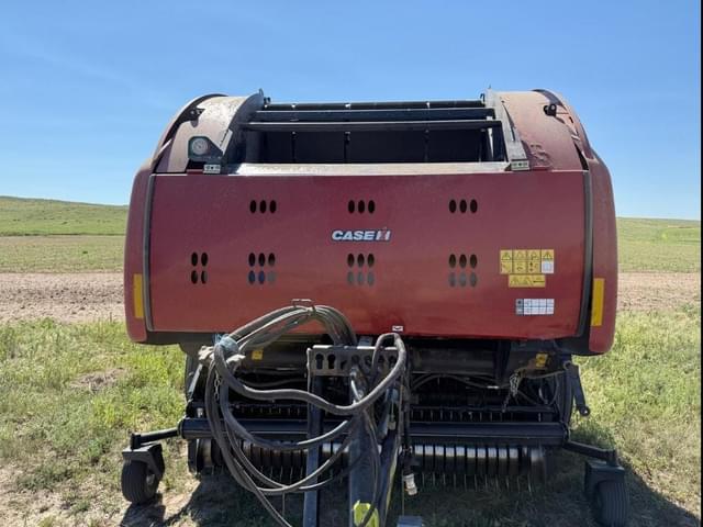 Image of Case IH RB565 equipment image 1