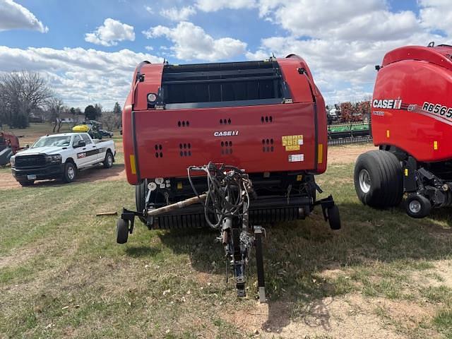 Image of Case IH RB565 equipment image 3