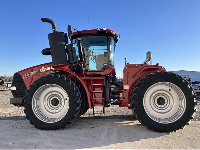 Image of Case IH Steiger 370 equipment image 2