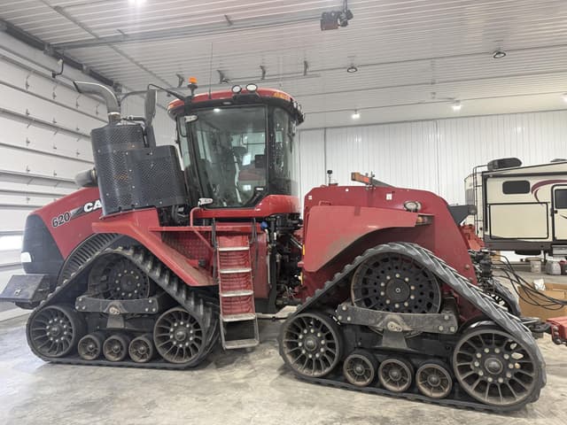 Image of Case IH Steiger 620 Quadtrac equipment image 2