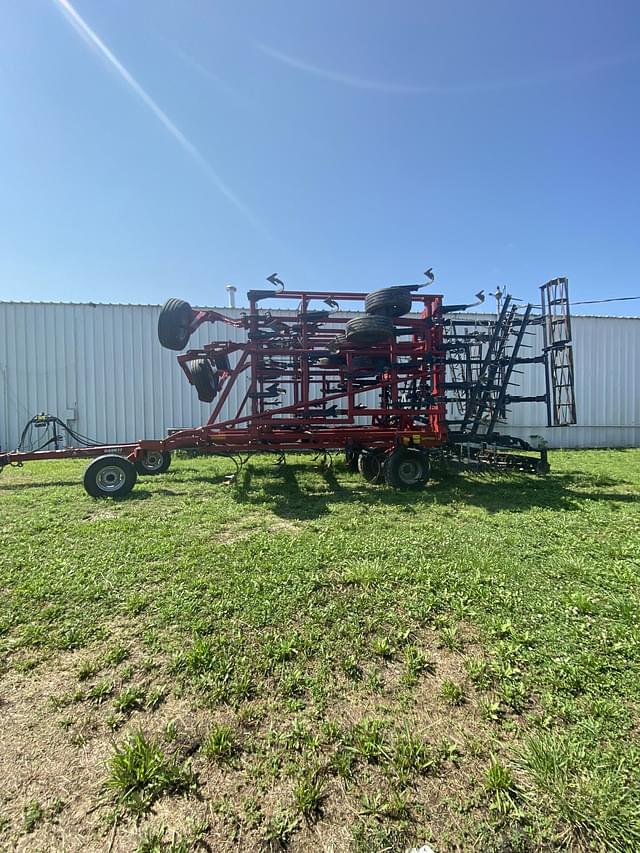 Image of Case IH Tigermate 255 equipment image 2