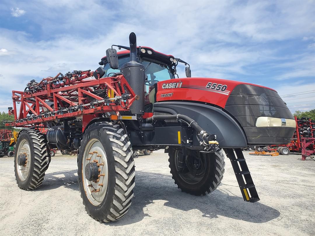 Image of Case IH 5550 Trident Primary image