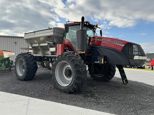 Image of Case IH 5550 Trident equipment image 3