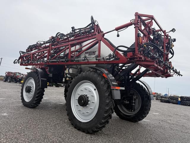 Image of Case IH 5550 Trident equipment image 4