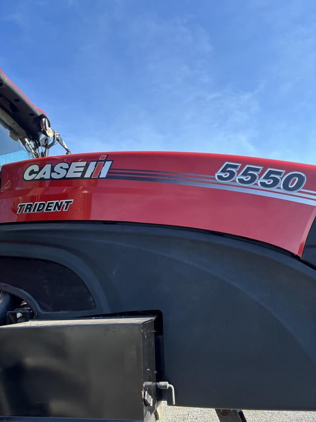 Image of Case IH 5550 Trident equipment image 4
